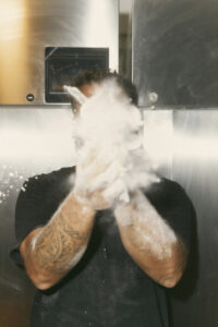 04©_Flavio & Frank__Buone Mani